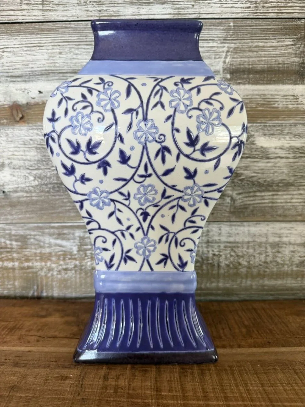 Oriental Accent Vase Chinoiserie Blue White Floral Motif Trellis Pattern Vintage